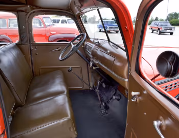 Interior 1946 Chevrolet Carryall Suburban (DP-3106) '1946–47