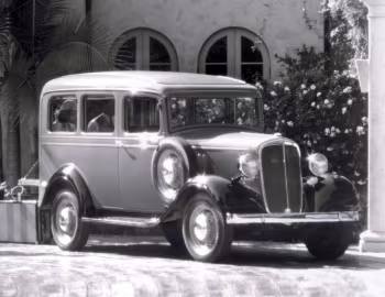 1935 Chevrolet Carryall Suburban (EB)
