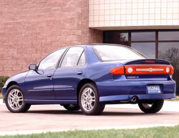 2003–05 Chevrolet Cavalier LS [North America] '2002–10.2005