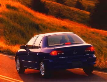 1995–99 Chevrolet Cavalier LS Sedan '1994–99