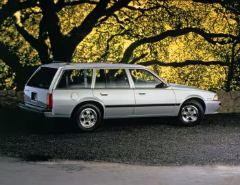 1989 Chevrolet Cavalier Station Wagon (J/C 35)