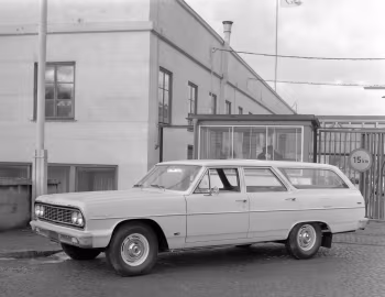 1964 Chevrolet Chevelle 300 4-door Station Wagon (5335)