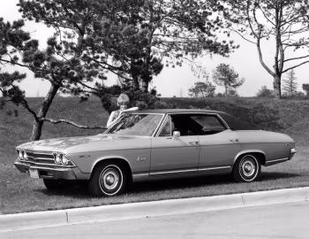 1969 Chevrolet Chevelle Malibu Сoncours Sport Sedan (136-69)