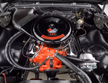 Bajo el capó 1966 Chevrolet Chevelle SS 396 L34 Sport Coupe (13817)