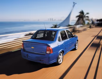 Chevrolet Chevy C2 Sedan '2009–12