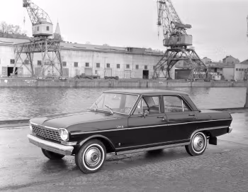 1964 Chevrolet Chevy II Nova 4-door Sedan (0469)