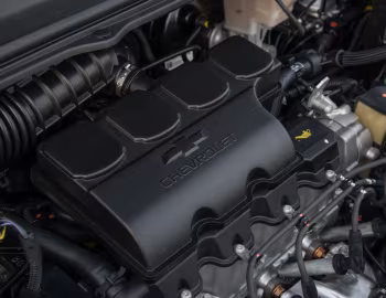 Bajo el capó Chevrolet Cobalt Elite '2016–19