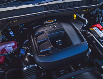 Bajo el capó Chevrolet Colorado Trail Boss Double Cab [Thailand] '2019–20