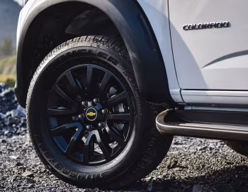 Chevrolet Colorado Trail Boss Double Cab [Thailand] '2019–20