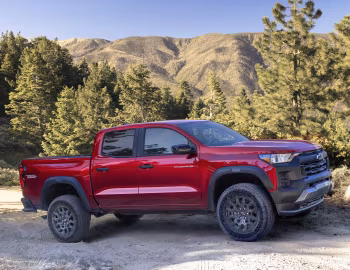 2023–pr. Chevrolet Colorado Z71 Trail Boss Crew Cab '2022–pr.