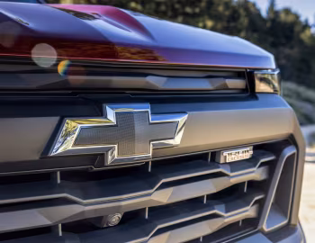 Logotipo 2023–pr. Chevrolet Colorado Z71 Trail Boss Crew Cab '2022–pr.