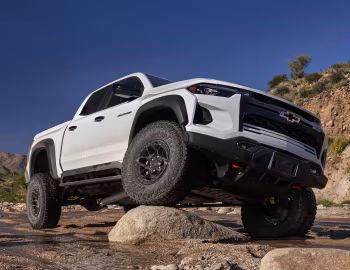 2024–pr. Chevrolet Colorado ZR2 Bison '2023–pr.