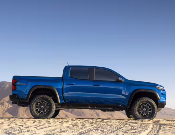 2023–pr. Chevrolet Colorado ZR2 Crew Cab '2022–pr.