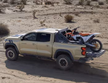 2023–pr. Chevrolet Colorado ZR2 Desert Boss Crew Cab '2022–pr.