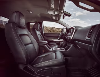 Interior 2017–22 Chevrolet Colorado ZR2 Extended Cab '2017–22