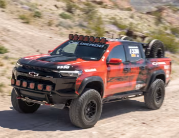 Chevrolet Colorado ZR2 Race Truck '2022–pr.
