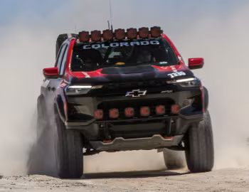 Chevrolet Colorado ZR2 Race Truck '2022–pr.
