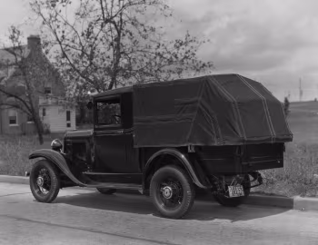 1932 Chevrolet Confederate Pickup by Woolcott Convertible Top Company (BE)