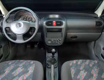 Panel frontal Chevrolet Corsa Sedan '2002–08