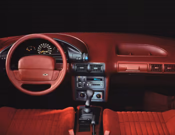 Panel frontal 1991–93 Chevrolet Corsica LT (1L Т69)