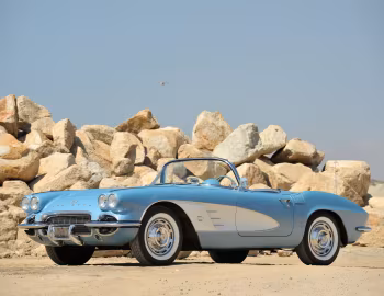 1961 Chevrolet Corvette (0800-67)