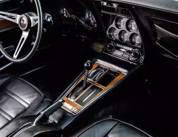 Interior 1974 Chevrolet Corvette Stingray Convertible (1YZ67)