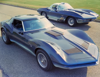 Mako Shark II '1965 & XP-755 Shark '1961