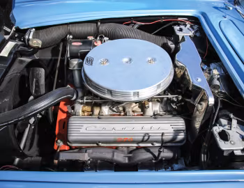 Bajo el capó 1960 Chevrolet Corvette 283/270 HP (867)