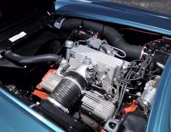 Sous la capuche 1958 Chevrolet Corvette 283/290 HP Fuel Injection ''Regal Turquoise'' (J800-867)