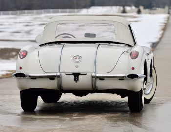 1958 Chevrolet Corvette 283/290 HP Fuel Injection ''Showcrest White'' (J800-867)