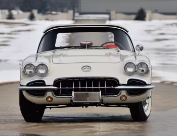 1958 Chevrolet Corvette 283/290 HP Fuel Injection ''Showcrest White'' (J800-867)