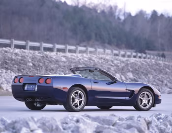 Chevrolet Corvette Convertible [North America] (C5) '1998–2004