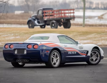 2004 Chevrolet Corvette Convertible Indy 500 Pace Car (C5)