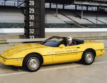 1986 Chevrolet Corvette Convertible Indy 500 Pace Car (1YY67)
