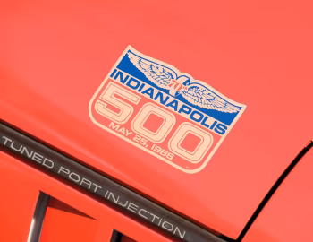 1986 Chevrolet Corvette Convertible Indy 500 Pace Car Replica (1YY67)