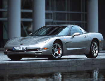 Chevrolet Corvette Coupe [Worldwide] (C5) '1997–2004