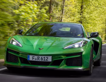 Chevrolet Corvette E-Ray [EU-spec] (C8) '2026