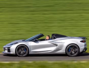 Chevrolet Corvette E-Ray Convertible [EU-spec] (C8) '2026