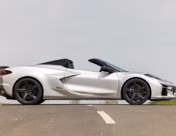 Chevrolet Corvette E-Ray Convertible [EU-spec] (C8) '2026