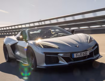 Chevrolet Corvette E-Ray Convertible [EU-spec] (C8) '2026