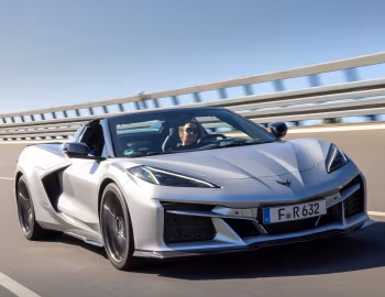 Chevrolet Corvette E-Ray Convertible [EU-spec] (C8) '2026