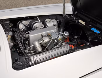 Bajo el capó 1961 Chevrolet Corvette Fuel Injection 283/315 HP (0800-67)