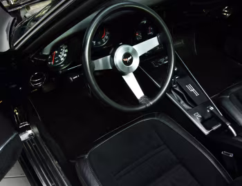 Interior 1977 Chevrolet Corvette L48 350/180HP (C3)