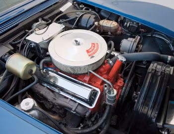 Bajo el capó 1968 Chevrolet Corvette L79 Convertible (19467)