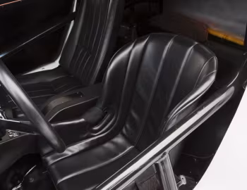 Intérieur 1968 Chevrolet Corvette L88 Convertible Race Car (С3)