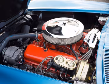 Bajo el capó 1967 Chevrolet Corvette Sting Ray L36 Convertible with side mount exhaust option (19467)