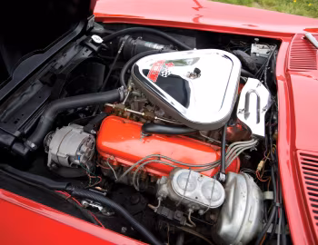 Bajo el capó 1967 Chevrolet Corvette Sting Ray L68 427/400 HP (19437)