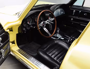 Interior 1966 Chevrolet Corvette Sting Ray L79 Sport Coupe (19437)