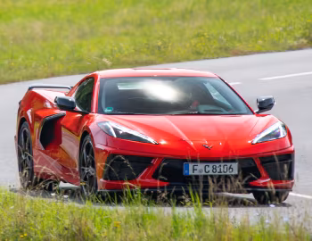 Chevrolet Corvette Stingray Z51 [EU-spec] (C8) '2021–pr.