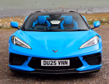 Chevrolet Corvette Stingray Convertible [UK-spec] (C8) '2025–pr.